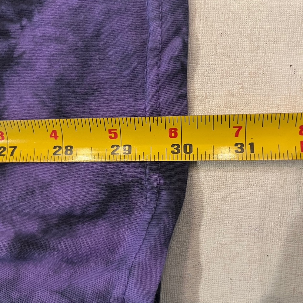 Buc-ees Purple & Black Tie-Dye Halloween 2024 Ghost Graphic Tee. Collectible - Picture 9 of 9